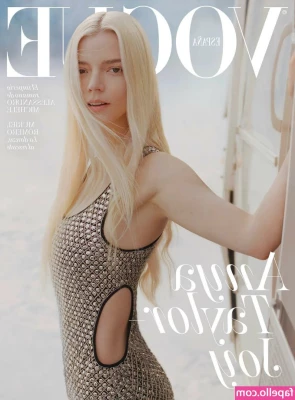 Anya Taylor-Joy [ anya-taylor-joy ] - Pull me on top of you 🤩