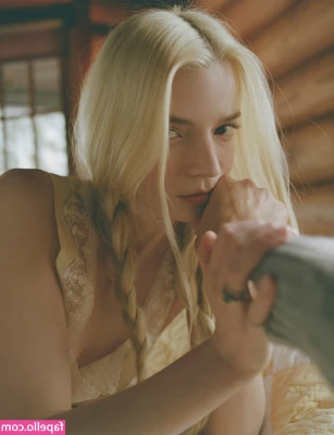 Anya Taylor-Joy [ anya-taylor-joy ] - How would you turn down feet like mines  Free Peek