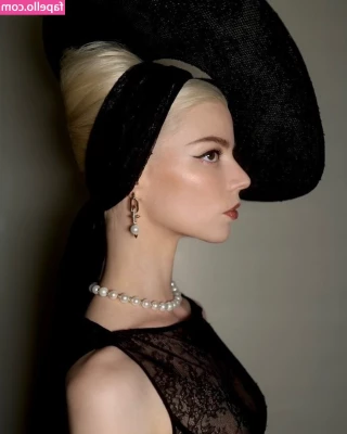 Anya Taylor-Joy [ anya-taylor-joy ] - Put me in this position part 1