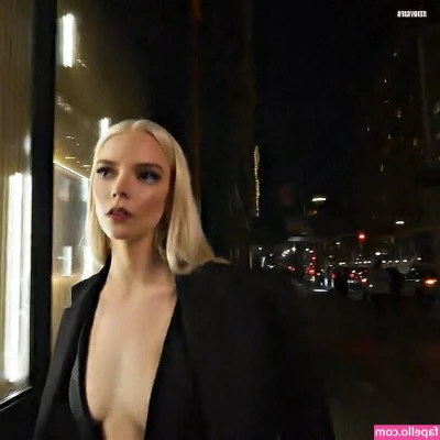 Anya Taylor-Joy [ anya-taylor-joy ] - Just a cutie cheeto enjoying my day