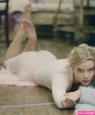 Anya Taylor-Joy [ anya-taylor-joy ] - 🔞 OMG 🔞 Look at me! I am so perverted 😈 Have some HUGE