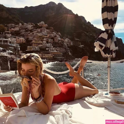 Anya Taylor-Joy [ anya-taylor-joy ] - Play with this pussy babyyy😈😈😈😈