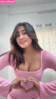 Sofia Ansari [ sofia-ansari ] - Happy glistening girl💖✨