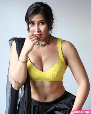 Sofia Ansari [ sofia-ansari ] - Working on some Valentine s Day content for you loves     Wanna be my