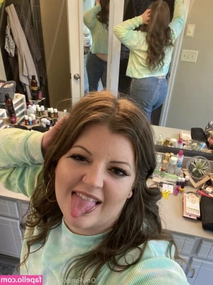 queen_of_spades [ queen-of-spades ] - Won't stop until I drain your balls of every last bit of cum that you