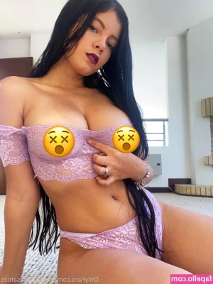 MartaMariaSantos - A little tease show right before I make my pink pussy scream with my