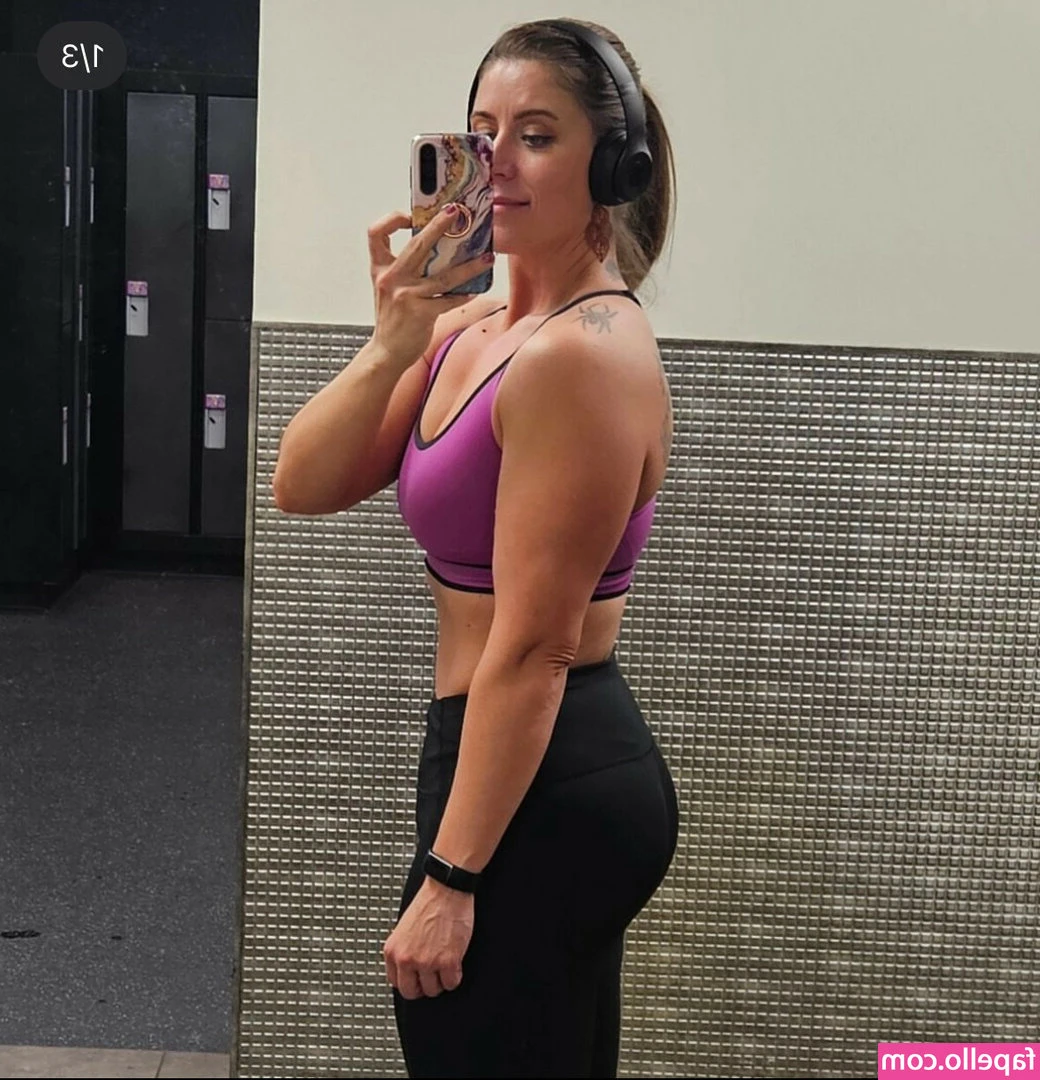 Growler85 - what would you do to my boobs right now?