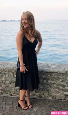 Sarah-Jane Mee [ sarah-jane-mee ] - How did you sleep baby?🥰🥰