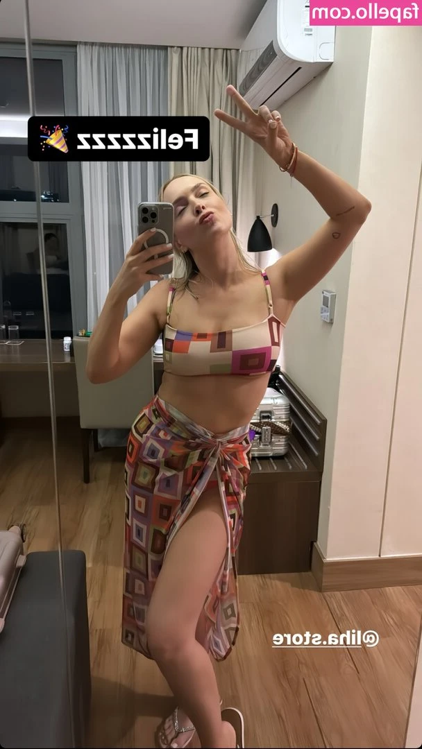 Tata Estaniecki [ tata-estaniecki ] - Wanna see a strip video in this dress soon? 😋🤔