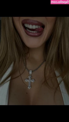 Oliwia Petryna [ oliwia-petryna ] - 🔥Full Duo Vid🔥[8:30] | Pinning down Lala and pounding her deep!