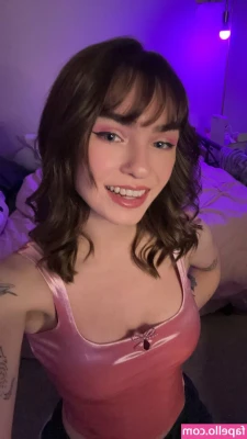 egirlMo - So I heard you like skirts 😏  For easy access, am I right? 😜
