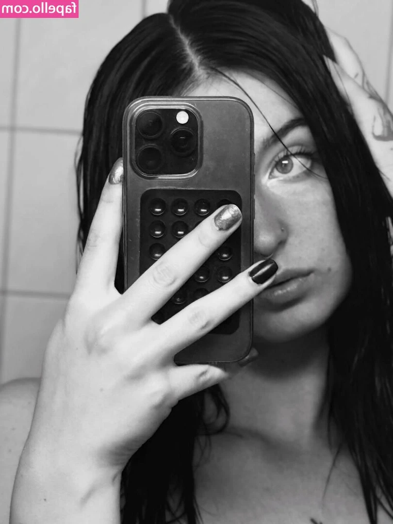 Kiras_note [ kiras-note ] - would you be this bold