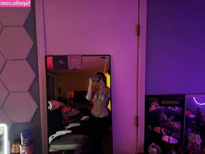 HayMartinn [ haymartinn-1 ] - Y'all ready to see the videos of my hole getting wrecked 🥴🤤