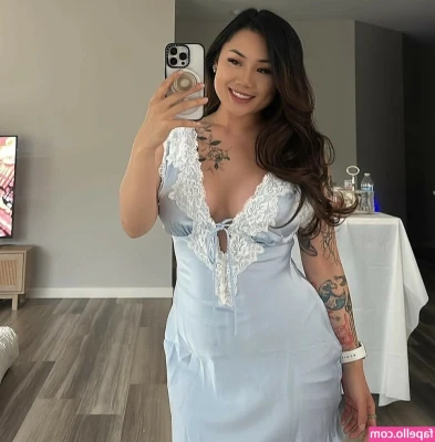 lindaafreckles - A few TBT shots of me in my bodysuit 😉
