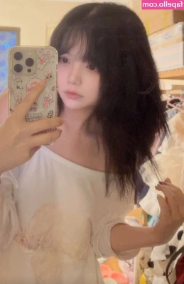 Miu_cosplayer [ miu-cosplayer-2 ] - Little end of year comparison 🥰 here’s to getting even fatter in