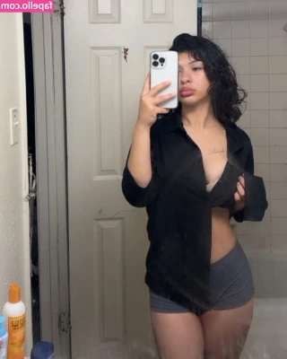 Yadhirazzep - I can't go through the day without having an orgasm🥵