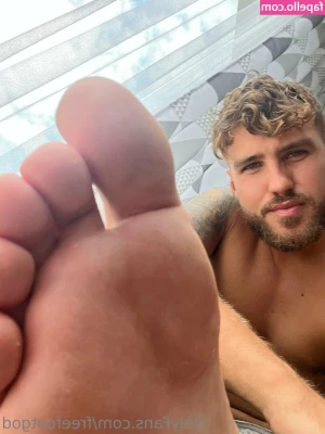 freefootgod - Changed my hair again  always exciting   But you can t see it yet