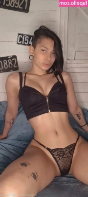 Meg Vicious [ meg-vicious ] - Big or small.. I want it all 🍆🍆