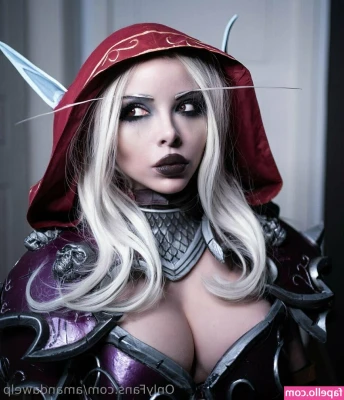 Blizzard [ blizzard-1 ] - I'm a busty blonde today 😇