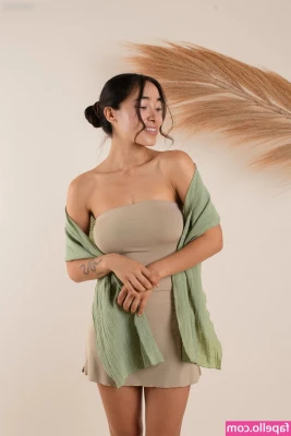 Hitomi Mochizuki [ hitomi-mochizuki ] - I’m hard ;)