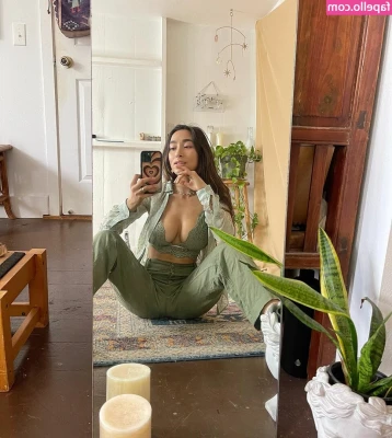 Hitomi Mochizuki [ hitomi-mochizuki ] - LOVE HAVING A CATCH UP WITH YOU BOYS SO YOU KNOW ALL THE FILTH I AM