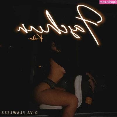 Flawless Diva [ flawless-diva ] - ARE YOU READY FOR MORE  SHEMALE CHOCOLATE