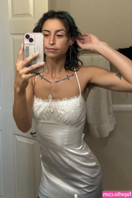 Hairy Women [ hairy-women ] - New content coming soon