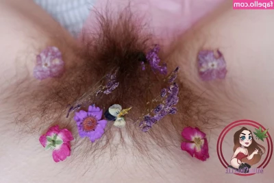 Hairy Women [ hairy-women ] - Do you prefer serious or funny one