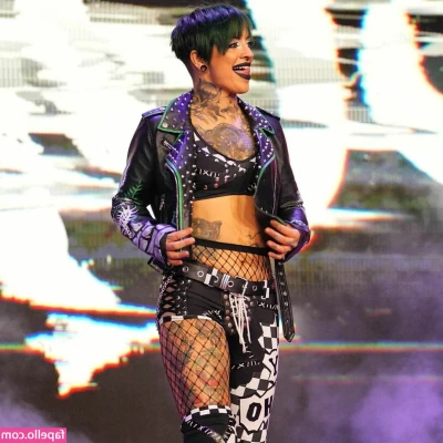 AEW Ruby Soho [ aew-ruby-soho ] - Do you want to see the front?