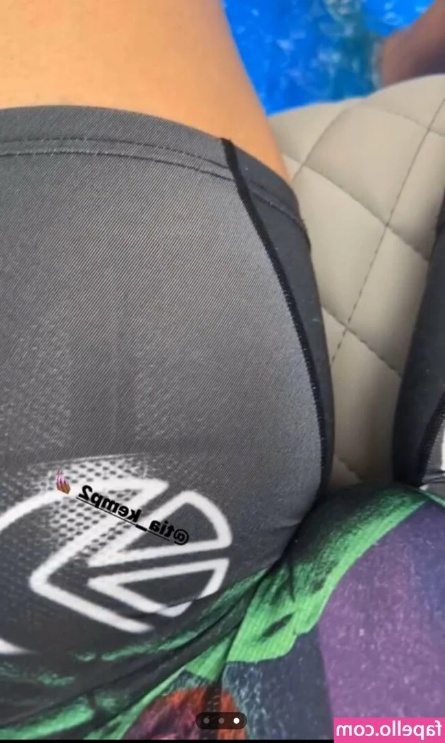 Tia Kemp [ tia-kemp ] - Are you gunna cum in my mouth?👄