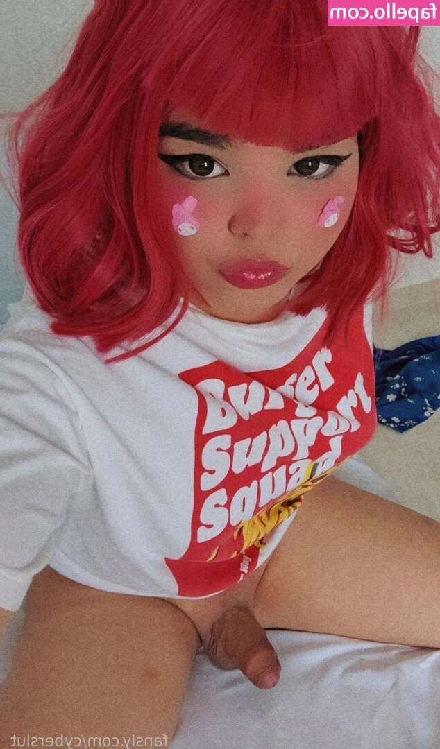 pink_bubble987 [ pink-bubble987 ] - (´ｪ｀)Do you like it when I wear short dresses?