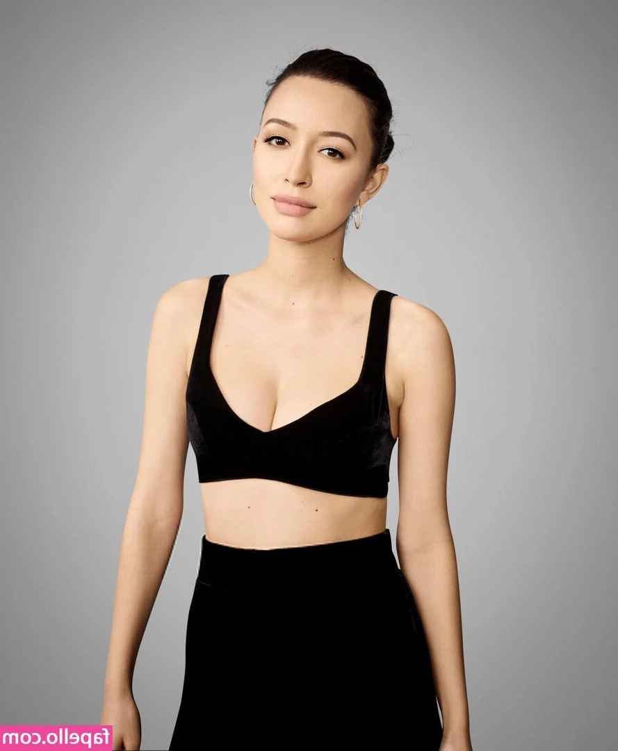Christian Serratos [ christian-serratos ] - Good morning ☀️I want your day started off right!  Tip $5 for a