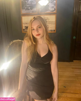 biranset - https onlyfans com babylola18 c353OMG  she s just made a FREE VIP OF 