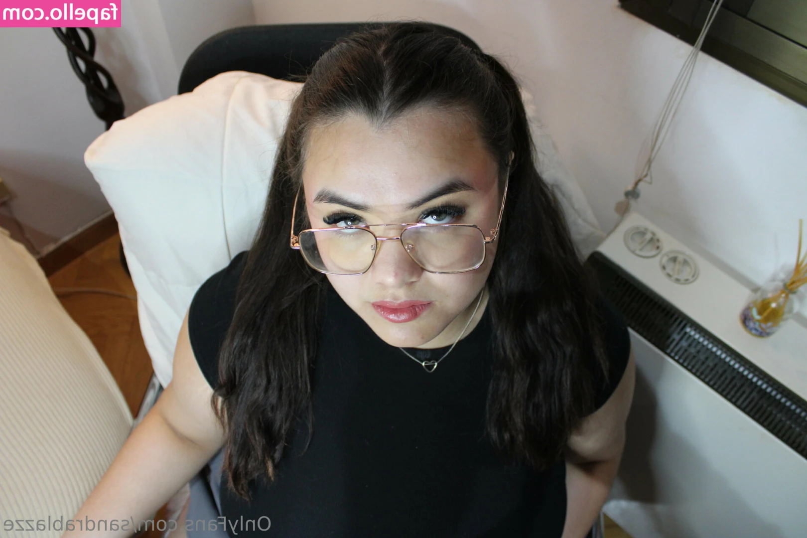 sandrablazze - How many spanks do I deserve?