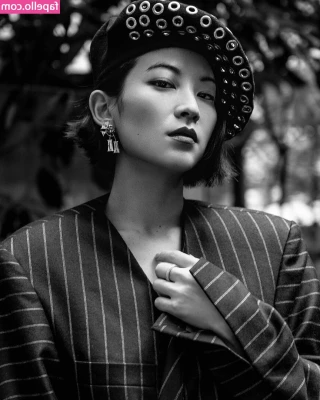 Arden Cho [ arden-cho ] - Tight and pink, just how you like it 🍑