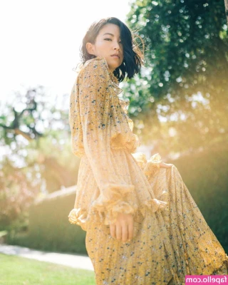 Arden Cho [ arden-cho ] - One more POV clip from my video with Riley Nixon 😊