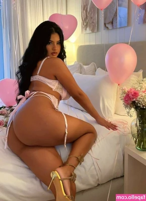 Crystal Lucero Rios [ crystal-lucero-rios ] - anyone wanna chat ?😘