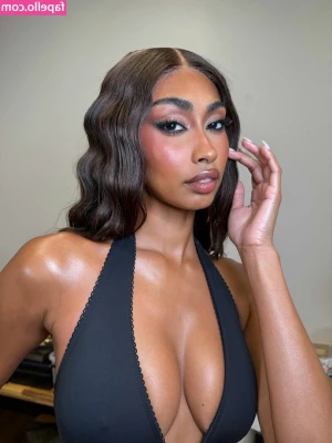 Jasmine Chola [ jasmine-chola ] - Edge to this 10 minute video! These longer ones are meant for morning