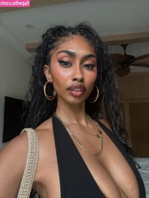 Jasmine Chola [ jasmine-chola ] - Set me as your wallpaper 🤍