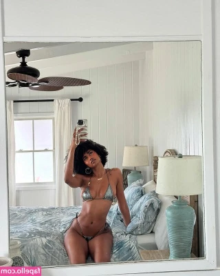 Jasmine Chola [ jasmine-chola ] - I will become your new addiction. 😈🥵