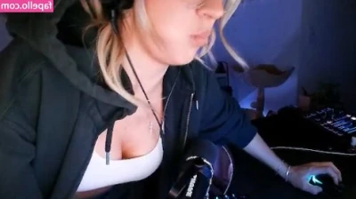 Honeyxxo - Rate my body😏