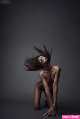 Playboy International [ playboy-international ] - Oh, how I look sweet and innocent 🪡🖤