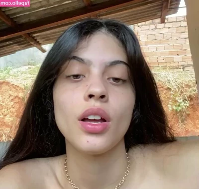 Menina Veneno [ menina-veneno ] - Qué agustito en el jacuzzi