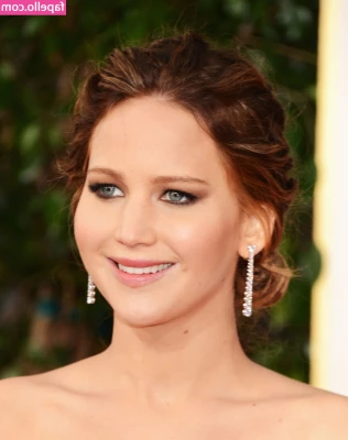 Jennifer Lawrence [ jennifer-lawrence ] - The best way to start my day is with our lips pressed together