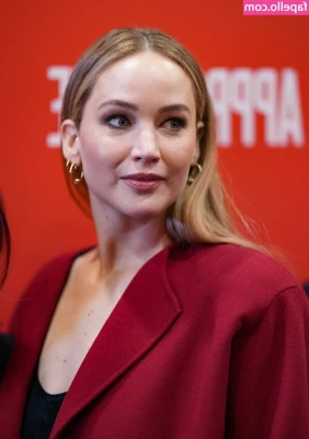 Jennifer Lawrence [ jennifer-lawrence ] - Cum   Lay with me