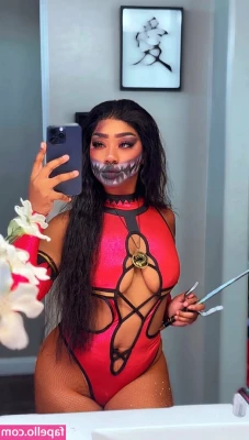 Pocalaloca - Love my sexy feet