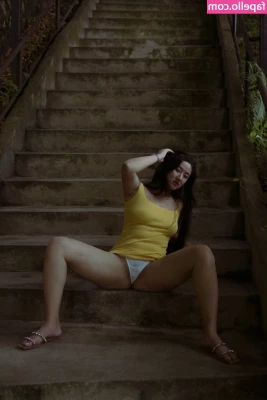 Amelie Qin [ amelie-qin ] - Come & spank me then cum all over me🍆💦