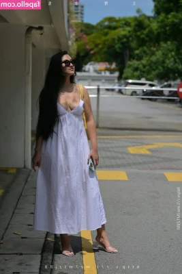 Amelie Qin [ amelie-qin ] - You are nothing but my submissive plaything.