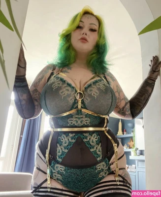 GaldaLou - Be sure to spin my new dream wheel daddy! You can win big! Sex tapes!