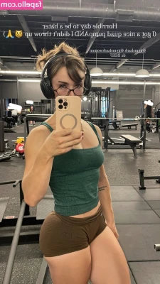 leanbeefpatty [ leanbeefpatty-1 ] - Booty in Briefs anyone?